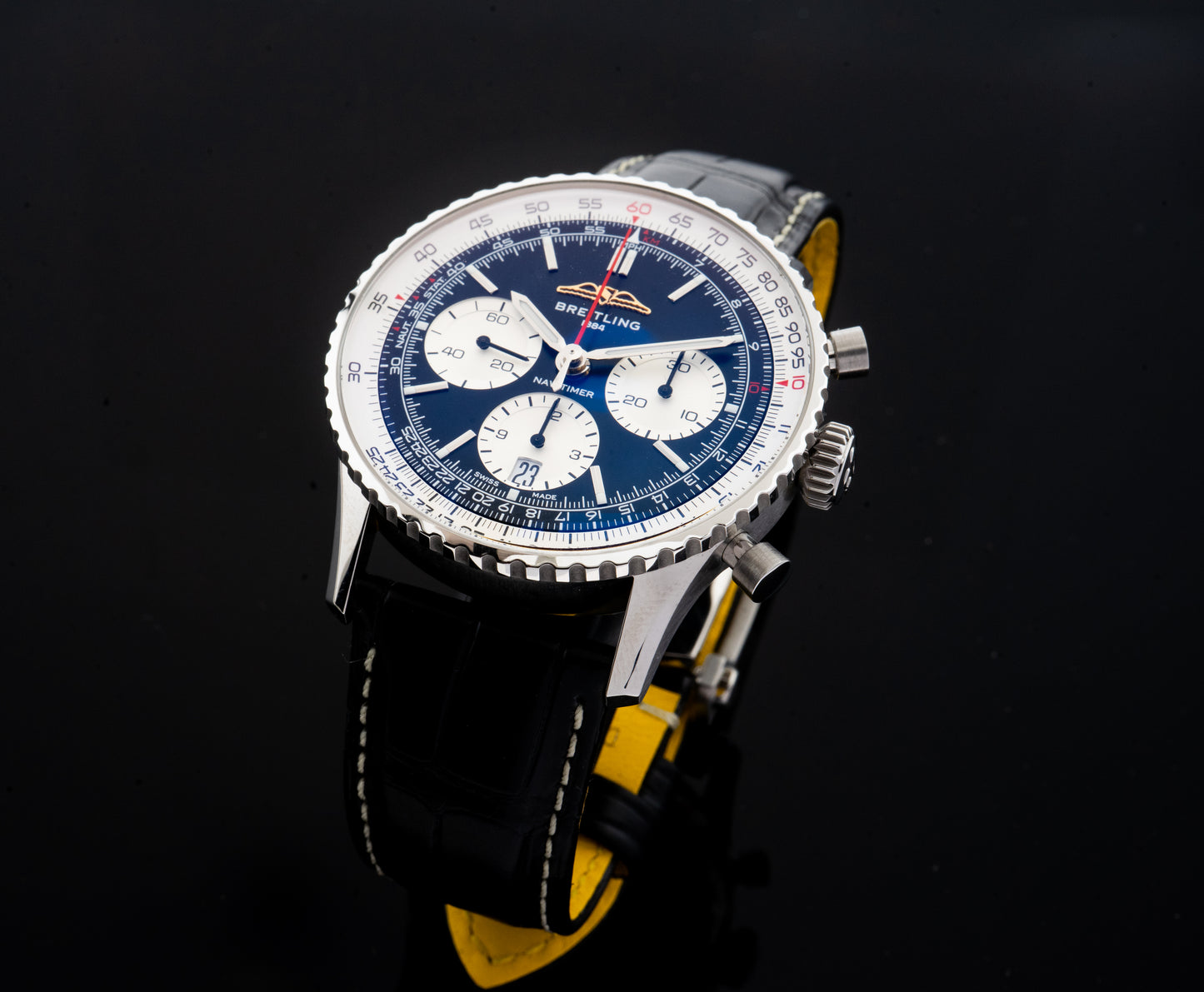 Breitling Navitimer 41, Schwarz, Garantie 08/2031, AB0139