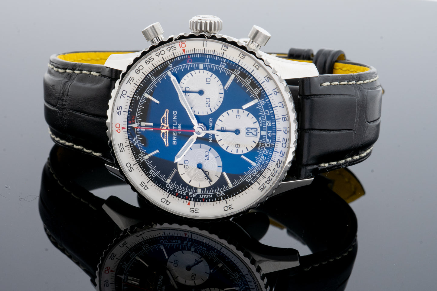 Breitling Navitimer 41, Schwarz, Garantie 08/2031, AB0139