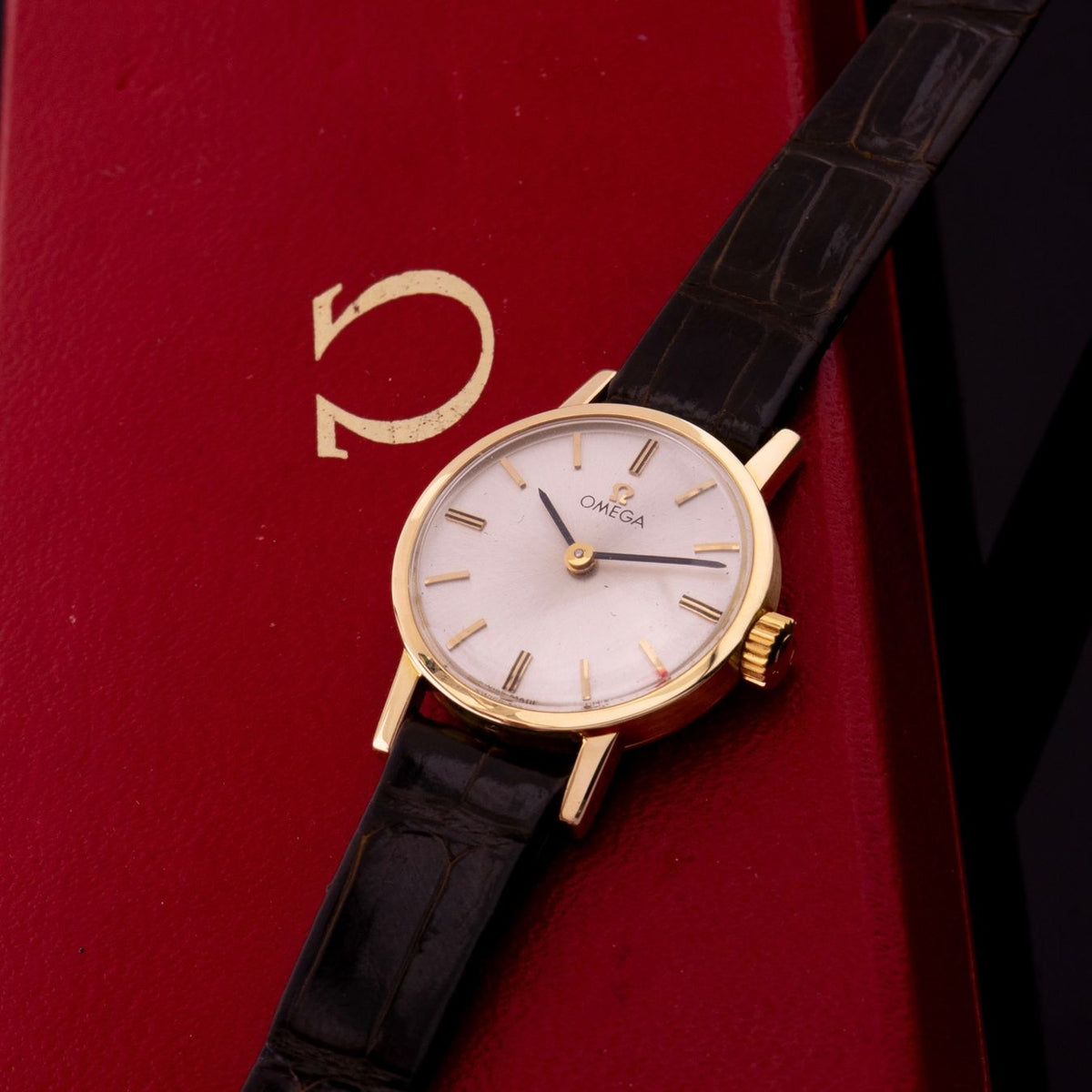 Omega Damenarmbanduhr Gelbgold Handaufzug